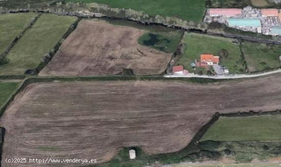 Venta de 9 suelos. Mompia - CANTABRIA