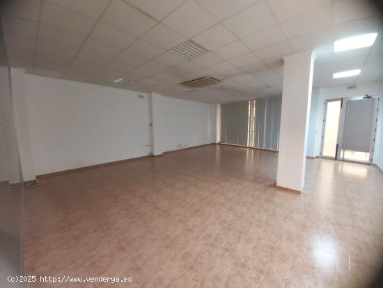 ALQUILA  O VENDE LOCAL COMERCIAL EN VILLENA - ALICANTE