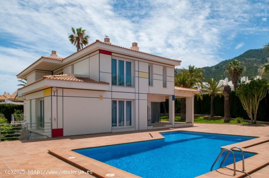  Villa en venta en Alfaz del Pi (Alicante) 