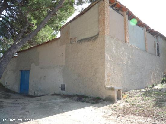  Casa de campo en venta en Albaida - VALENCIA 