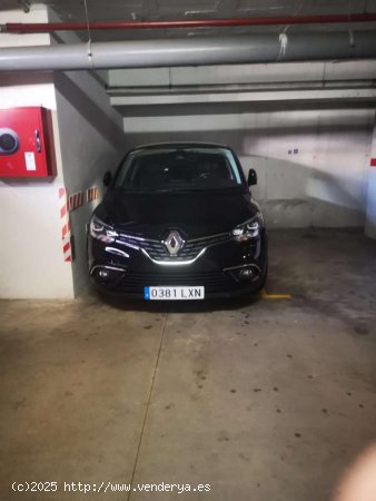 Garaje en venta en Benalmádena (Málaga)