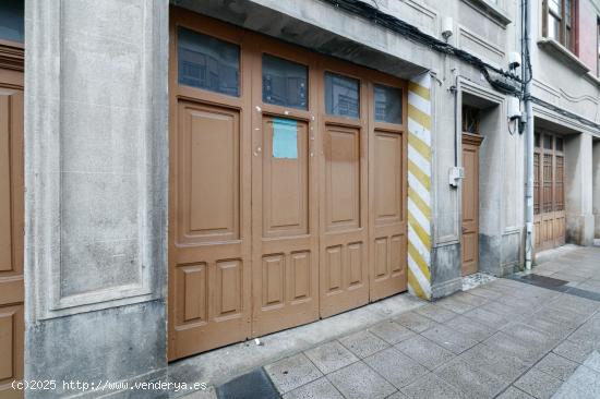 Una casa con muchísimas posibilidades en Monforte de Lemos!! - LUGO