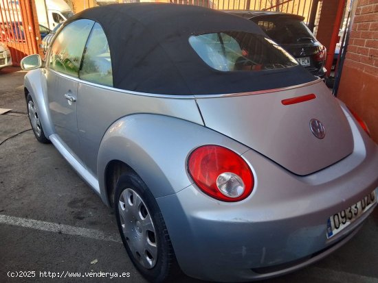 Volkswagen Beetle Cabrio 1.6 - Cornellà