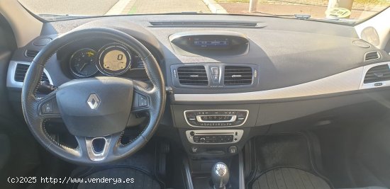 Renault Megane DYNAMIC 1.5 DCI 110 CV 5P - Barcelona