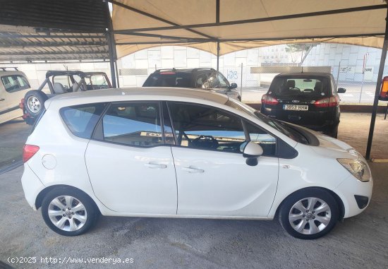 Opel Meriva 1.4 NEL ENJOY - Cornella de Terri