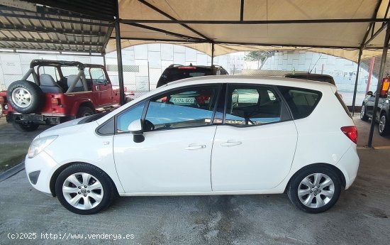 Opel Meriva 1.4 NEL ENJOY - Cornella de Terri