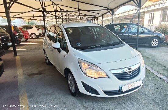 Opel Meriva 1.4 NEL ENJOY - Cornella de Terri