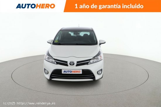 Toyota Verso 2.0 D-4D Advance - 