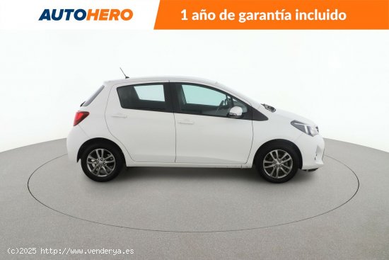 Toyota Yaris 1.0 VVT-i City - 