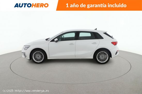 Audi A3 30 TDI Advanced - 