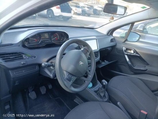 PEUGEOT 208 en venta en TorrejÃ³n de
Ardoz (Madrid) - TorrejÃ³n de
Ardoz