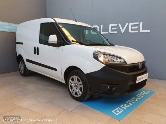  Fiat Doblo Cargo SX 1.3 Mjet 70 kW 95 CV de 2021 con 32.200 Km por 11.990 EUR. en Valencia 