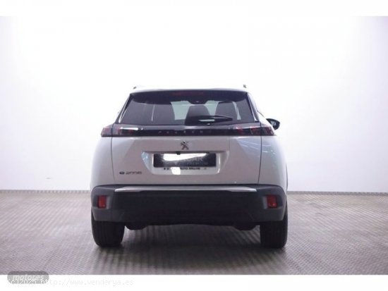 Peugeot e-2008 Electrico Allure Pack 100 kW (136 CV) de 2023 con 14.771 Km por 26.990 EUR. en MADRID