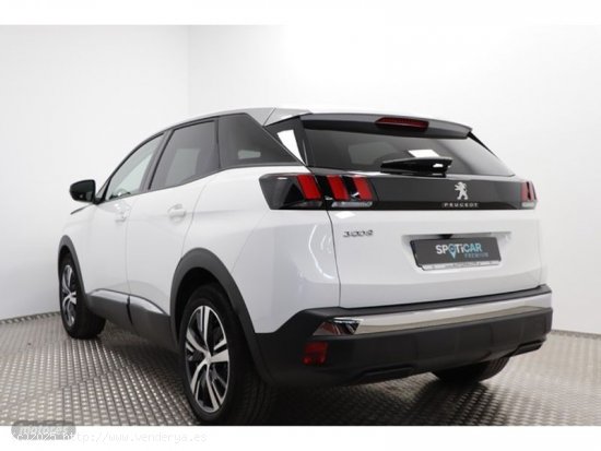 Peugeot 3008 BlueHDI 130 S&S Allure EAT8 96 kW (130 CV) de 2019 con 114.562 Km por 20.490 EUR. en MA