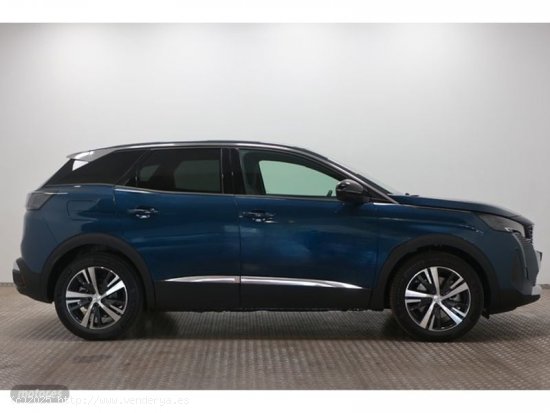 Peugeot 3008 Hybrid 180 Allure Pack e-EAT8 132 kW (180 CV) de 2023 con 3 Km por 37.900 EUR. en MADRI