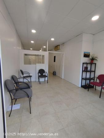 LOCAL COMERCIAL CON PATIO EN SANTA EULALIA - MURCIA