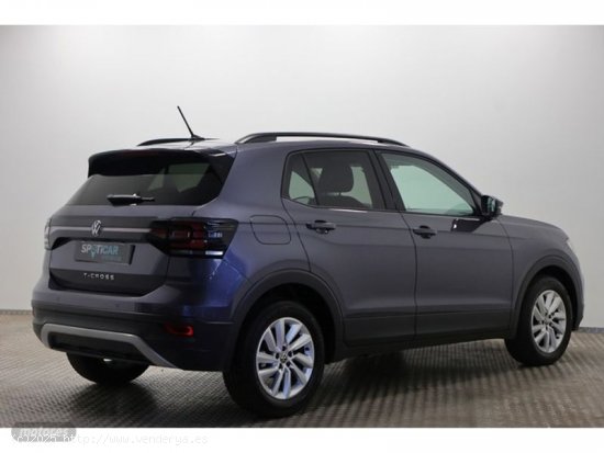 Volkswagen T-Cross Advance 1.0 TSI 81 kW (110 CV) de 2022 con 84.676 Km por 17.900 EUR. en MADRID