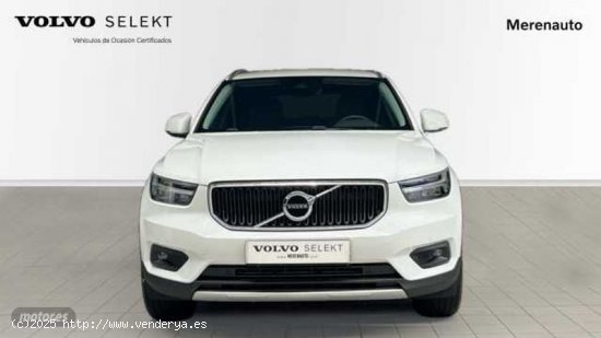 Volvo XC40 1.5 T3 MOMENTUM PRO AUTO 163 CV de 2021 con 32.978 Km por 27.900 EUR. en A Coruna