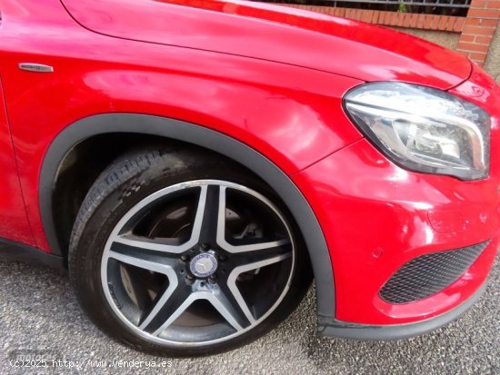 Mercedes Clase GLA 220D 4 MATIC AMG F1 PANORAMICO-NAVI-CAM-PIEL-FULLL de 2015 con 237.000 Km por 15.