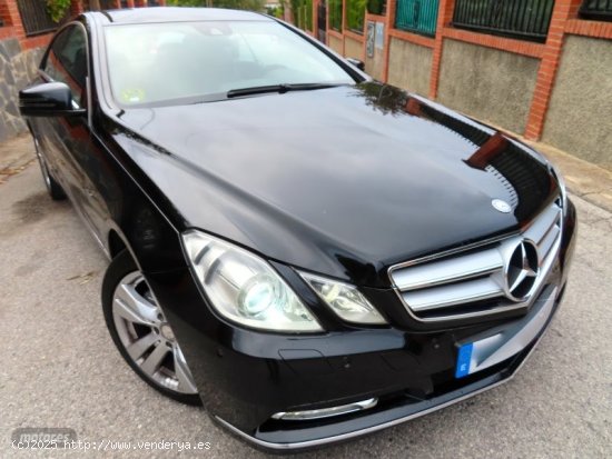 Mercedes Clase E COUPE 220D AVANTGARDE-PIEL-BIXENON LEDS-NAVI-PARK de 2012 con 302.000 Km por 8.500 