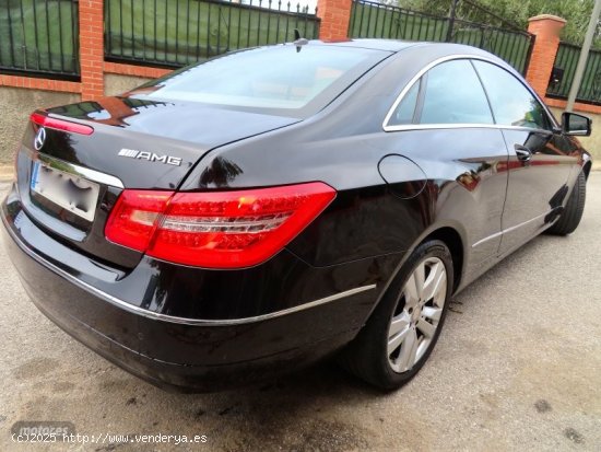 Mercedes Clase E COUPE 220D AVANTGARDE-PIEL-BIXENON LEDS-NAVI-PARK de 2012 con 302.000 Km por 8.500 