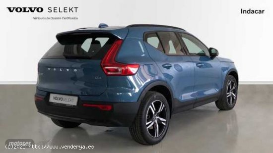 Volvo XC40 XC40 Plus, B3 mild hybrid, Gasolina, Dark de 2023 con 30.732 Km por 38.300 EUR. en Almeri