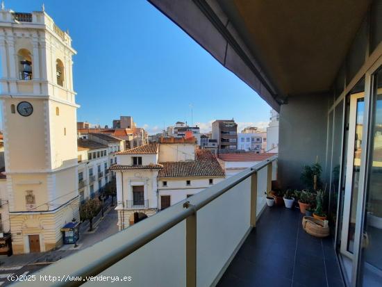 EXCELENTE VIVIENDA EN ZONA CENTRO - ALBACETE