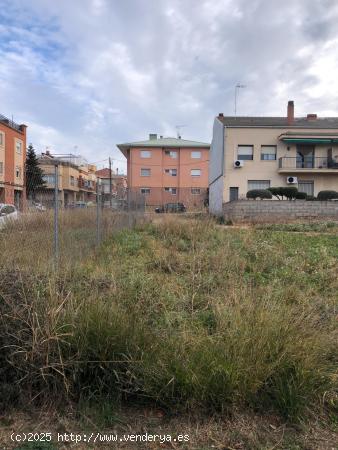 TERRENO URBANO PARA 5 UNIFAMILIARES EN CALLUS - BARCELONA