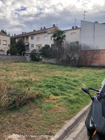 TERRENO URBANO PARA 5 UNIFAMILIARES EN CALLUS - BARCELONA