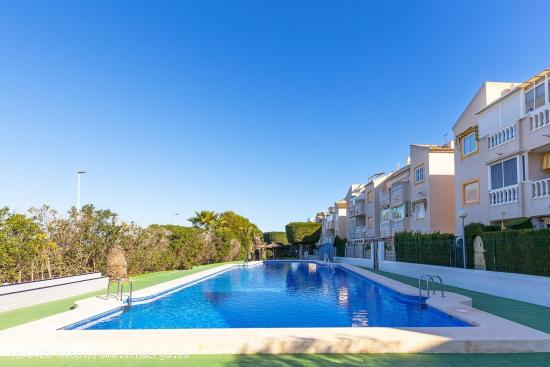  BUNGALOW PLANTA BAJA CON PISCINA Y VISTAS DESPEJADAS AL PARQUE AROMÁTICO - ALICANTE 