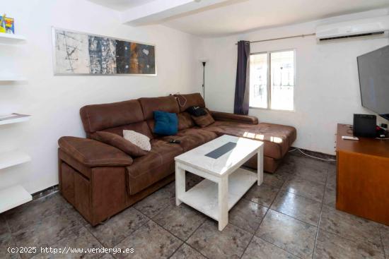 CASA A LA VENTA EN LA ESTACION!!!! - BADAJOZ