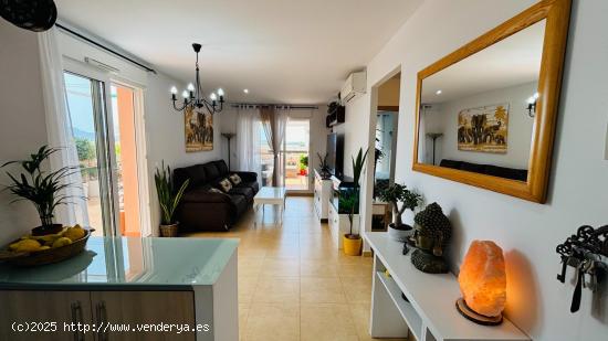 Exclusivo ático de La Isla con terraza envolvente - MURCIA