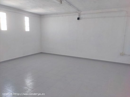 Garaje en venta en Torrox (Málaga)