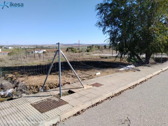 Venta de Suelo Urbano Residencial en Sector HERMANAS DEL SANTO ANGEL Azuaga (Badajoz) - BADAJOZ