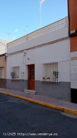  Casa a buen precio con posibilidad hacer otra planta - MURCIA 