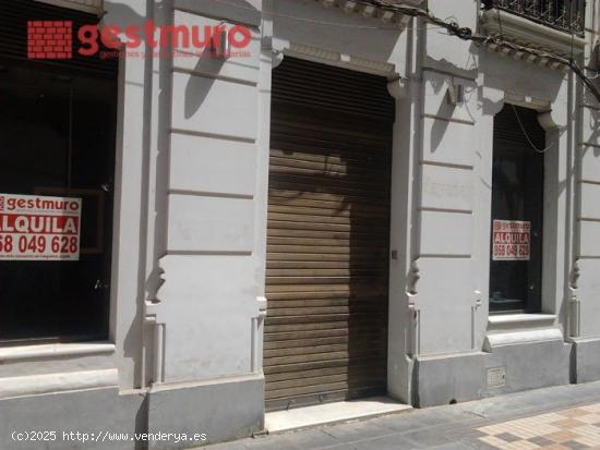 ESTUPENDO LOCAL COMERCIAL EN ALQUILER. TOTALMENTE REFORMADO. ZONA CENTRO - MURCIA