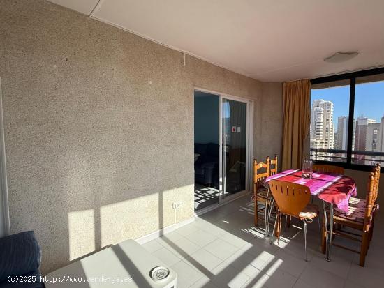 Piso alto 2+1 dorm. con vistas en zona Avenida Europa - www.inmobiliarialesdunes.com - ALICANTE