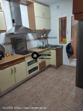 INMOBILIARIA TEJARES VENDE ADOSADO EN POZUELO-ALBACETE - ALBACETE