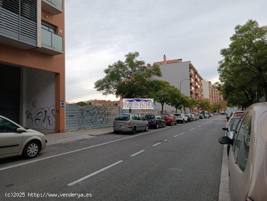 2 PLAZAS DE PARKING EN C PUIG I FERRATER, CERCA PAÏSOS CATALANS - TARRAGONA