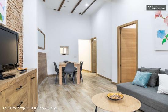  Apartamento de 2 dormitorios en alquiler en Madrid - MADRID 