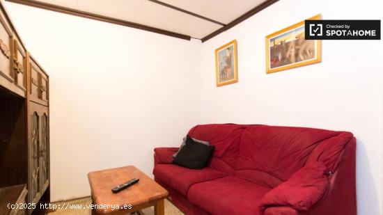 Acogedor apartamento estudio con dormitorio tipo loft en alquiler en San Francisco Javier - GRANADA