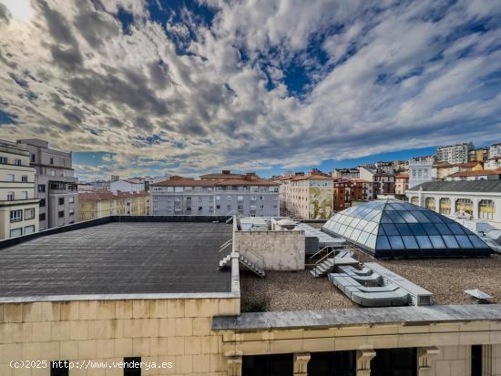 PIS O DE 5 HABITACIONES EN C/ALONSO ERCILLA - CANTABRIA