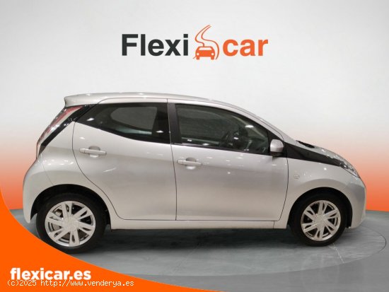 Toyota Aygo 1.0 70 x-cite - Cáceres