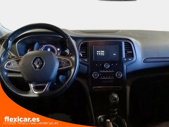 Renault Megane Limited TCe GPF 103 kW (140CV) - Huércal de Almería