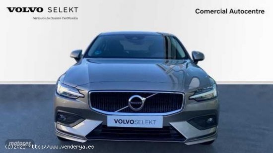 Volvo S60 Momentum Pro, B4 mild-hybrid de 2021 con 37.458 Km por 32.900 EUR. en Barcelona