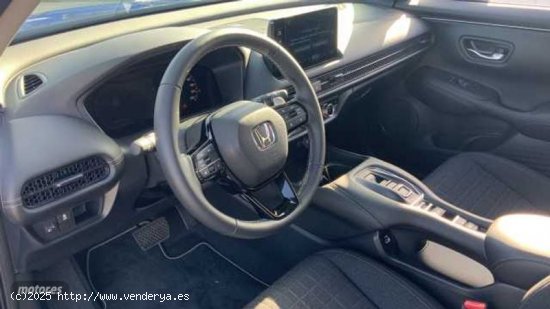 Honda ZR-V 2.0 HEV ELEGANCE CVT 184 5P de 2024 con 150 Km por 38.500 EUR. en Alicante