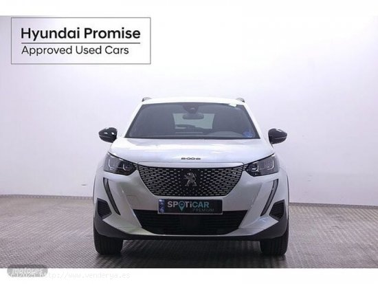 Peugeot e-2008 Electrico Allure Pack 100 kW (136 CV) de 2023 con 14.771 Km por 26.990 EUR. en Guadal