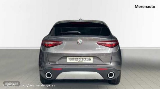 Alfa Romeo Stelvio 2.2 D TURBO EXECUTIVE AUTO RWD 180 CV de 2018 con 149.552 Km por 17.900 EUR. en A