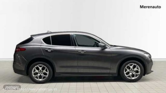 Alfa Romeo Stelvio 2.2 D TURBO EXECUTIVE AUTO RWD 180 CV de 2018 con 149.552 Km por 17.900 EUR. en A