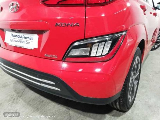 Hyundai Kona Electric Style Sky 150kW de 2022 con 80.543 Km por 20.990 EUR. en Madrid